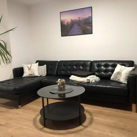 アパート Am Lalobe, *