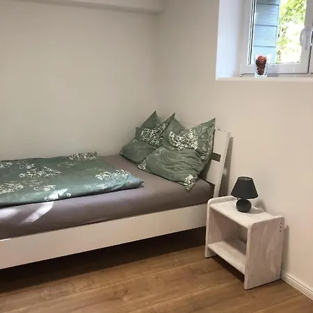 Am Lalobe, アパート シュネーヴァーディンゲン